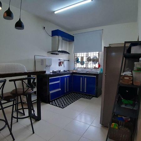 Orchidd Homestay Gambang Exterior photo